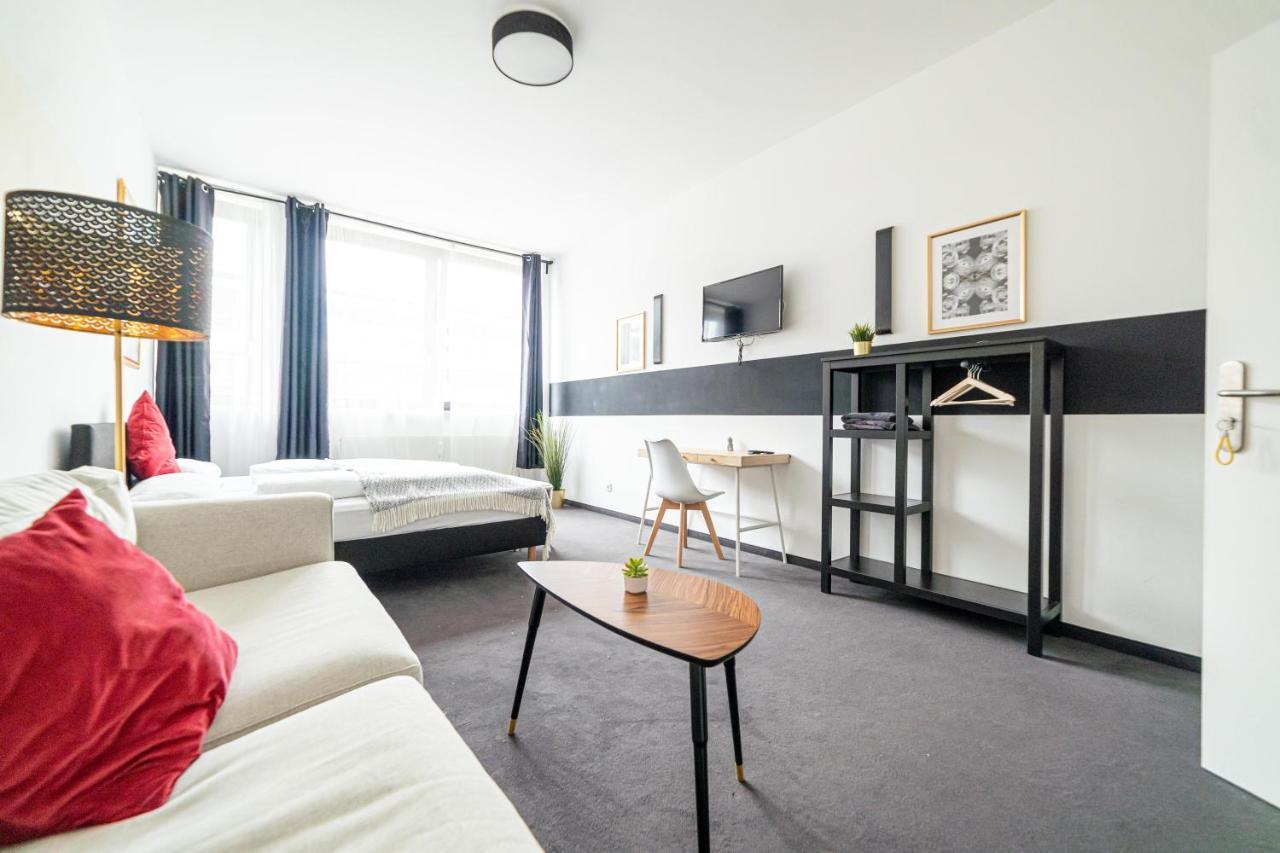 Full House Hostel Nurnberg - Shared Bath & Kitchen Ngoại thất bức ảnh